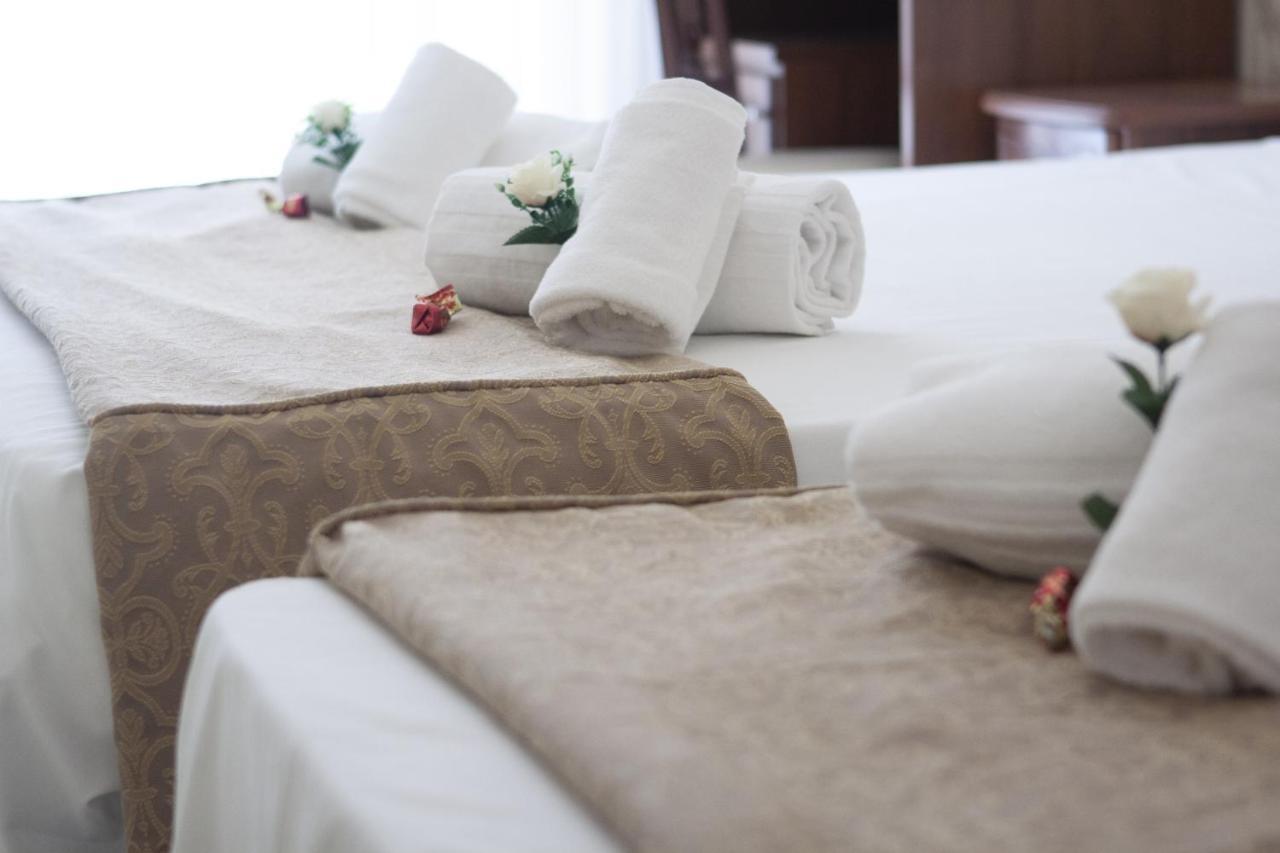 Suite Dal Conte Rome Exterior photo