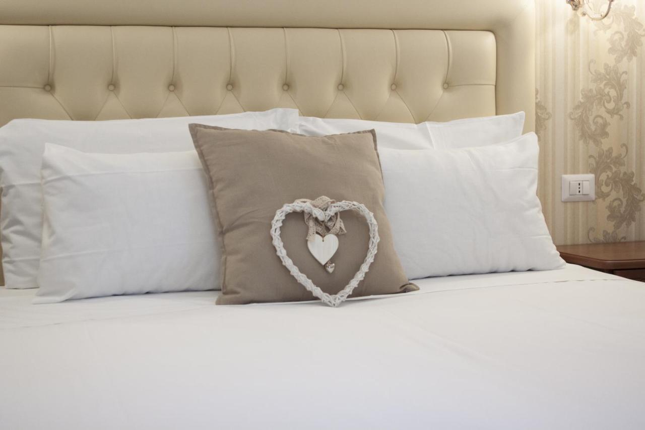 Suite Dal Conte Rome Exterior photo