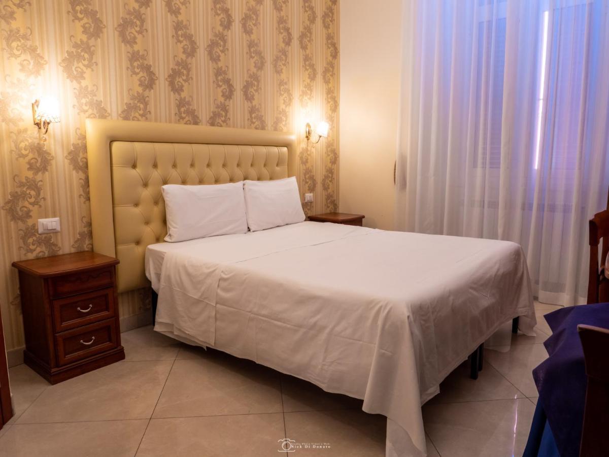 Suite Dal Conte Rome Exterior photo