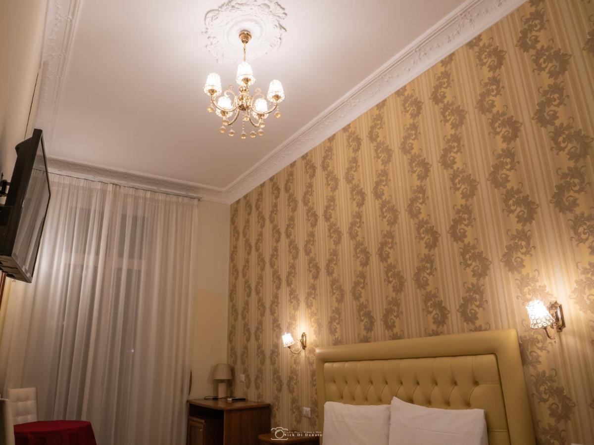 Suite Dal Conte Rome Exterior photo