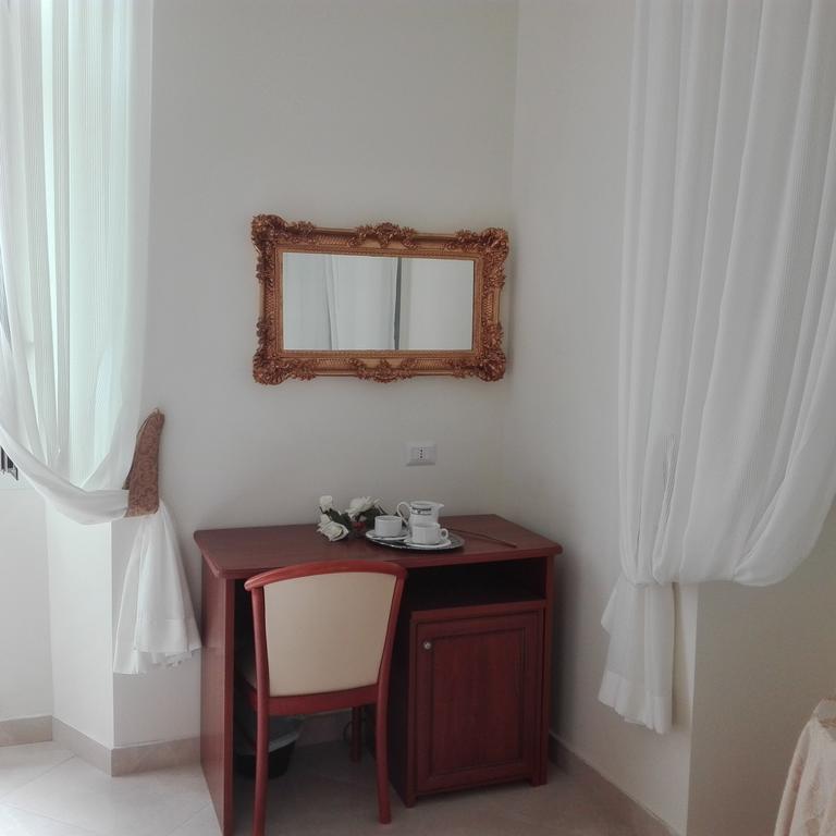 Suite Dal Conte Rome Exterior photo